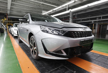 В марте стартуют продажи нового китайского седана Kaiyi E5